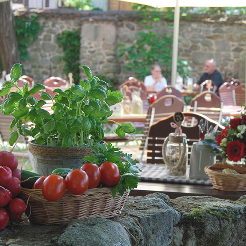 Der SCHWAN - Biergarten